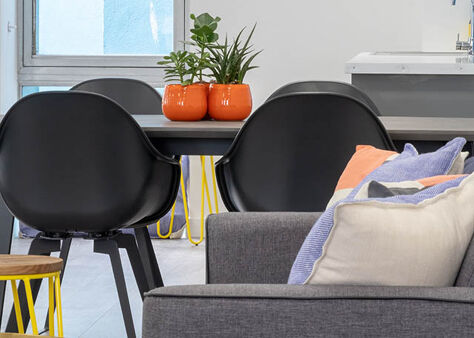 Office Space Crown House - Image 17