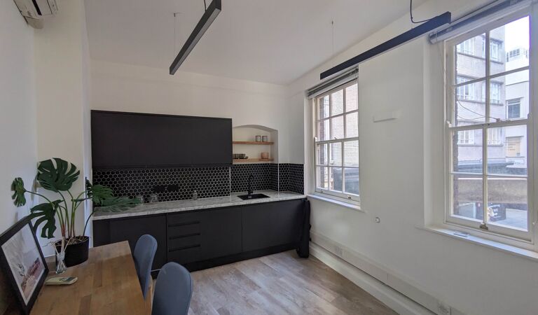 Office Space Kingsway - Image 2