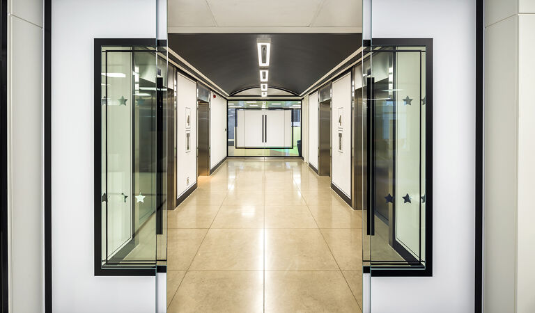 Office Space Cannon Street - Image 3