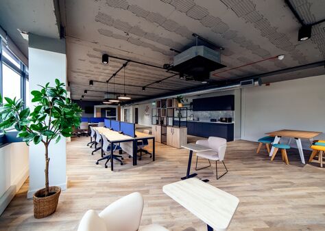 Office Space Frobisher House  - Image 4