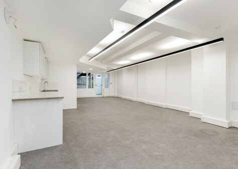 Office Space 15 Adeline Place - Image 3