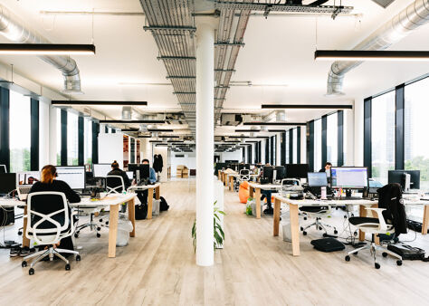 Office Space Bentima House - Image 2