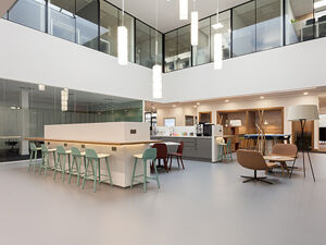 Office Space Gatwick Airport Manor Royal - Image 6