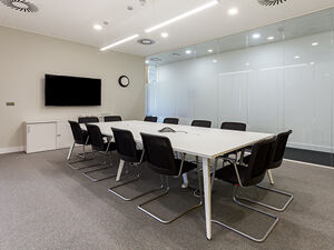 Office Space Gatwick Airport Manor Royal - Image 7