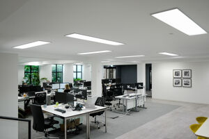 Office Space 33 Glasshouse Street - Image 5