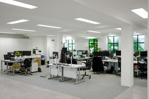 Office Space 33 Glasshouse Street - Image 6