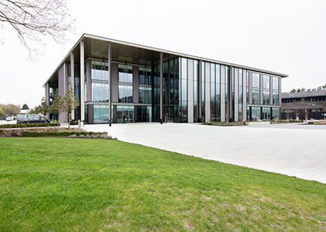 Office Space Croxley - Image 1