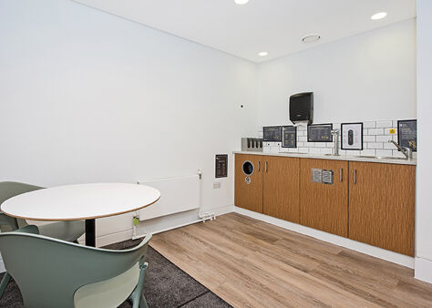 Office Space Linen Hall - Image 6