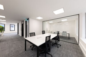 Office Space 34-36 Grays Inn Road - Image 9