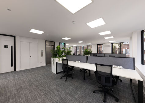 Office Space 34-36 Grays Inn Road - Image 5