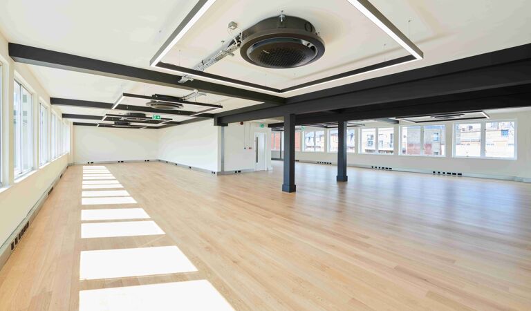 Office Space Vauxhall Bridge Road - Image 3