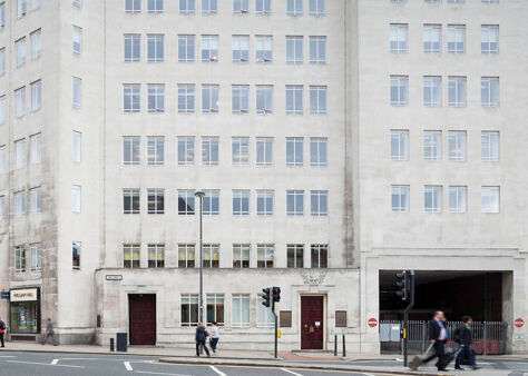 Office Space Aire Street - Image 1