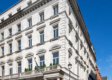 Office Space 117 Piccadilly - Image 1