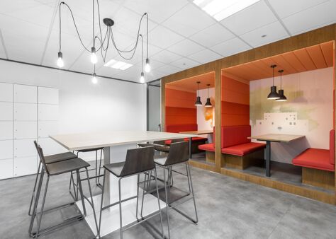 Office Space Concorde Park - Image 1