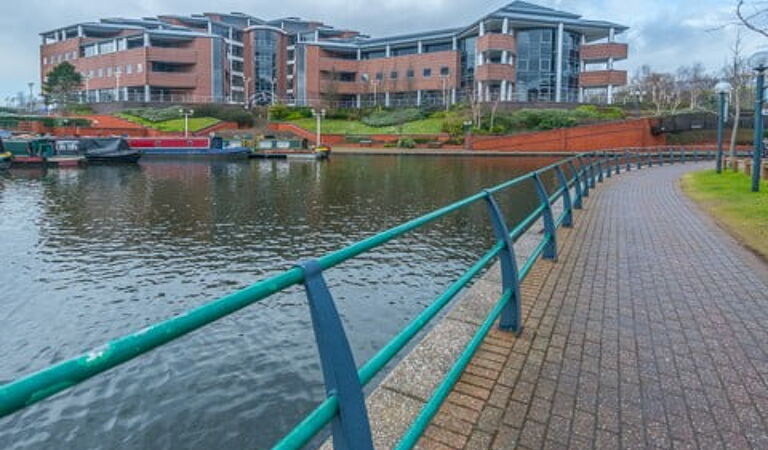 Office Space Dudley Court South  - Image 3