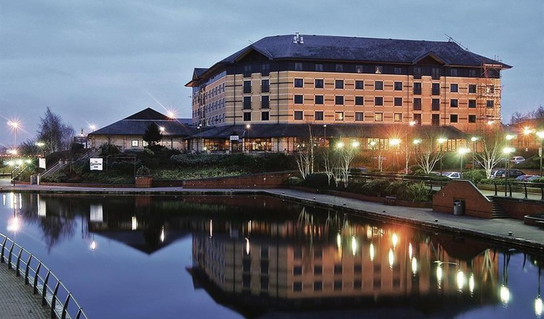 Office Space Dudley Court South  - Image 2