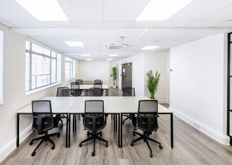 Office Space Oxford Street - Image 5