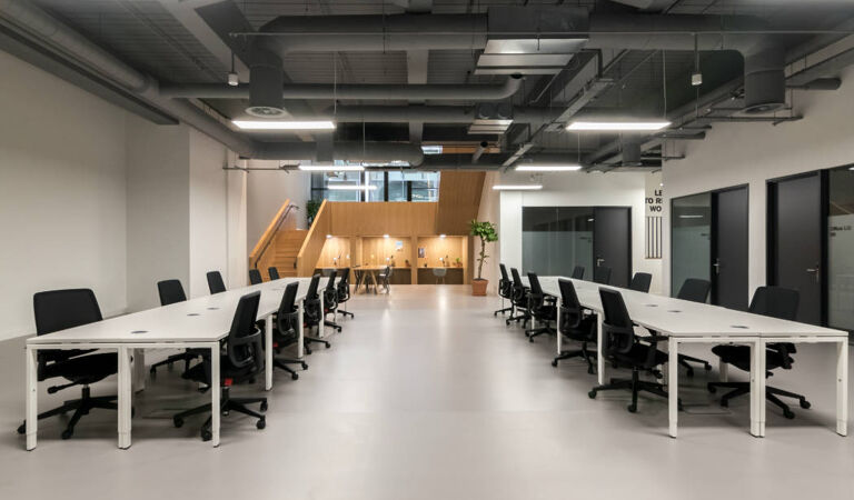 Image #4 of 3 Minster Court