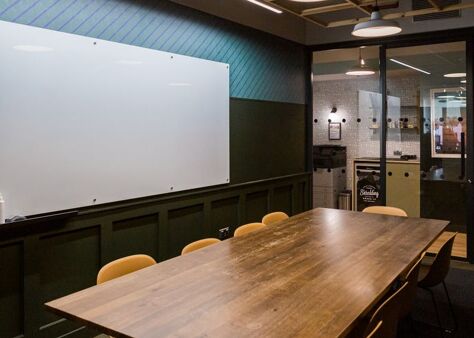 Office Space 3 Waterhouse Square - Image 3