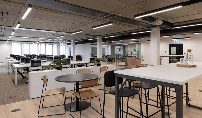 Office Space 12-15 Bermondsey Square - Image 2