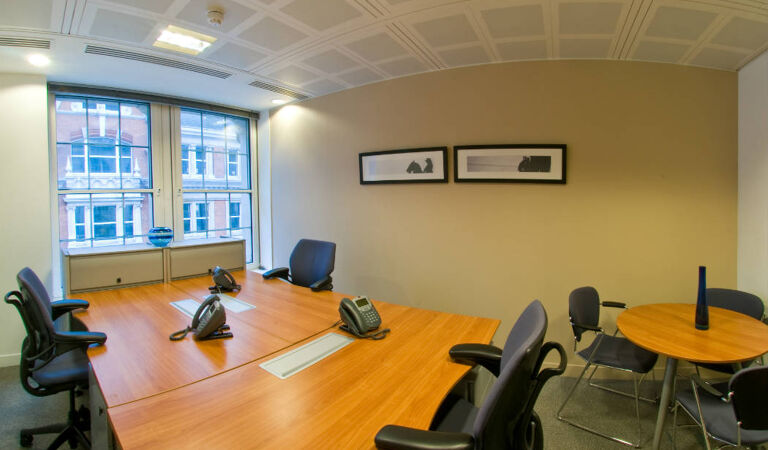 Image #4 of New Broad Street House