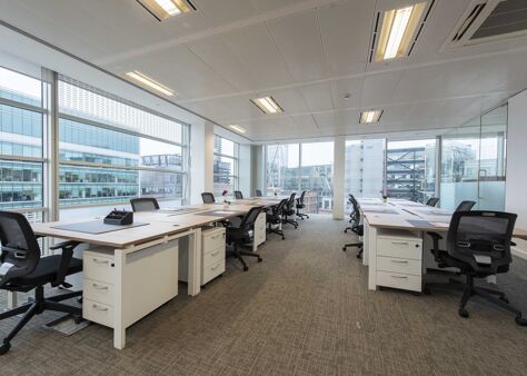 Office Space 30 Crown Place - Image 4