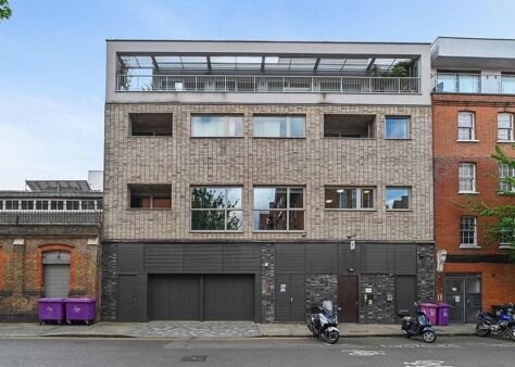 Office Space 31 Old Nichol Street - Image 1