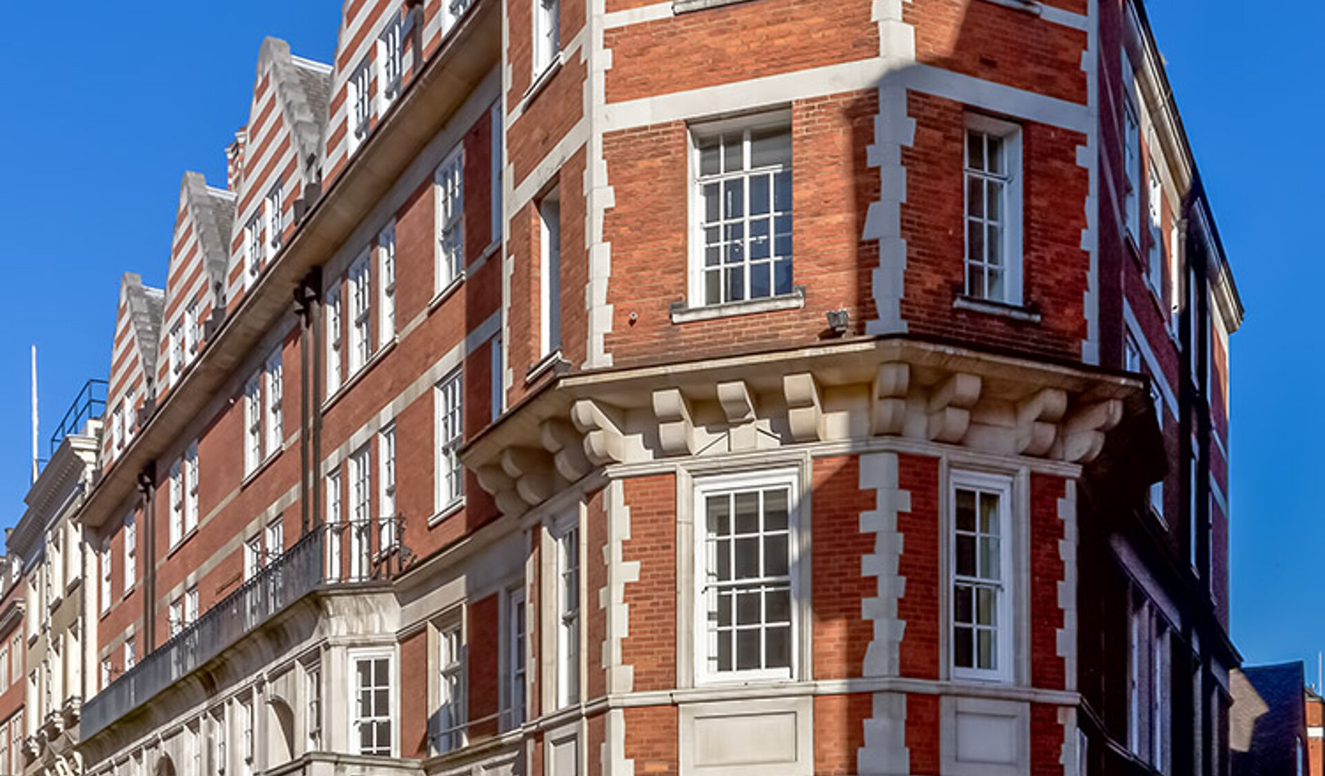 Image #2 of 42 Brook Street