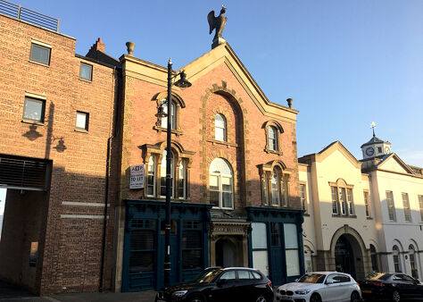 Office Space The Eagle Building - Image 1