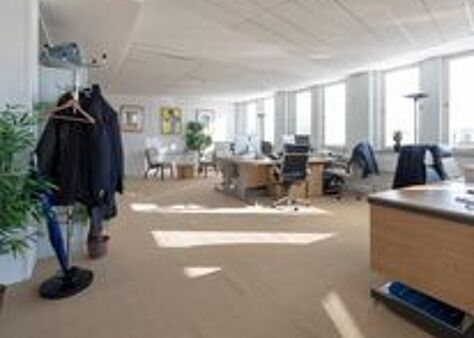 Office Space The Eagle Building - Image 8