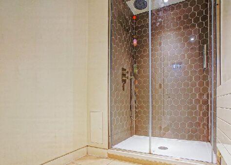 Office Space Synergy House - Image 4