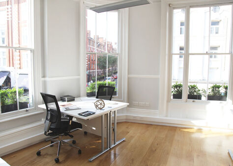 Image #2 of 42 Tavistock Street