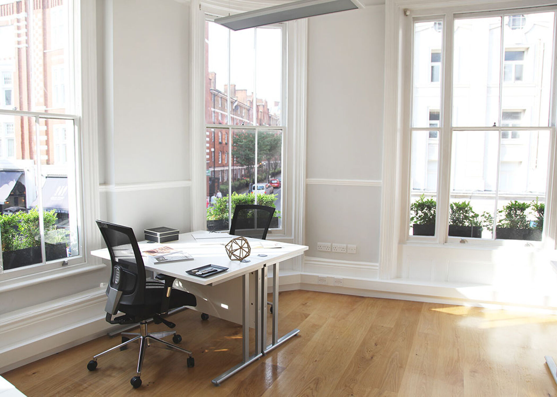 Image #2 of 42 Tavistock Street