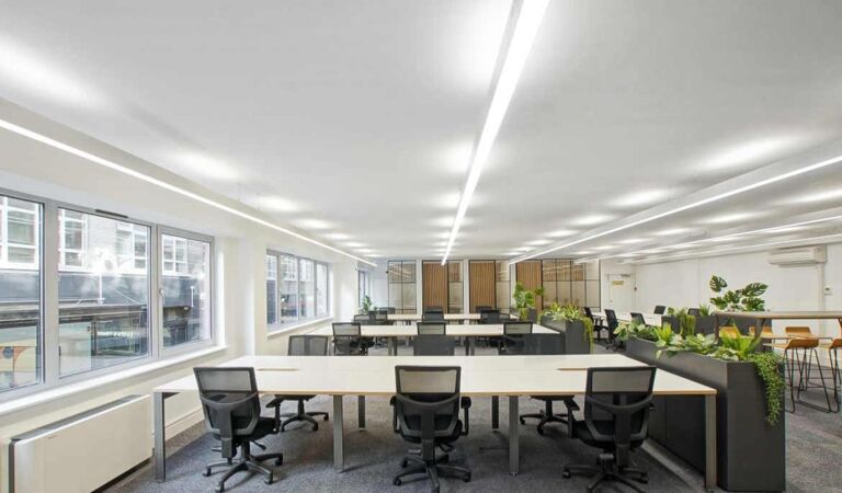 Office Space 50 Featherstone Street - Image 3