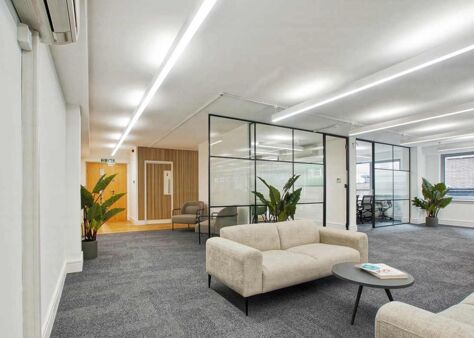 Office Space 50 Featherstone Street - Image 4