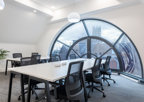 Office Space Dickens House, 1 Fetter Lane - Image 10