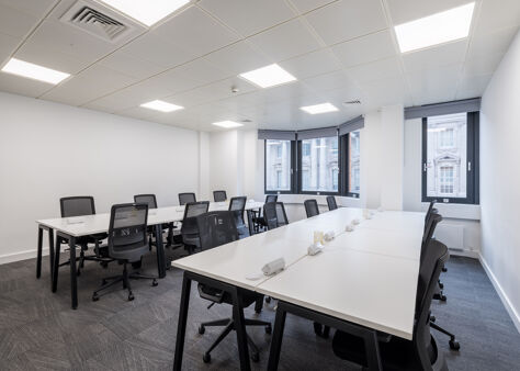 Office Space Dickens House, 1 Fetter Lane - Image 18