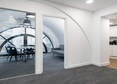 Office Space Dickens House, 1 Fetter Lane - Image 31