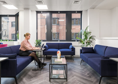 Office Space Dickens House, 1 Fetter Lane - Image 15