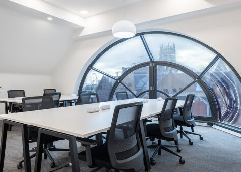 Office Space Dickens House, 1 Fetter Lane - Image 32