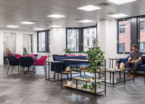 Office Space Dickens House, 1 Fetter Lane - Image 23