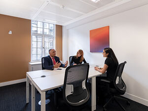 Office Space Regent Street St James's - Image 4