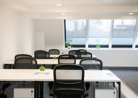 Office Space 46 Park Place - Image 5