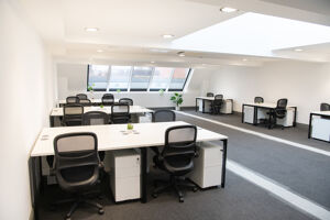 Office Space 46 Park Place - Image 2