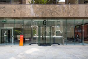 Office Space 6 Devonshire Square - Image 2