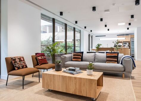 Office Space 6 Devonshire Square - Image 1