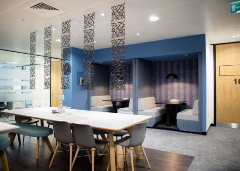 Office Space Reading - Image 7