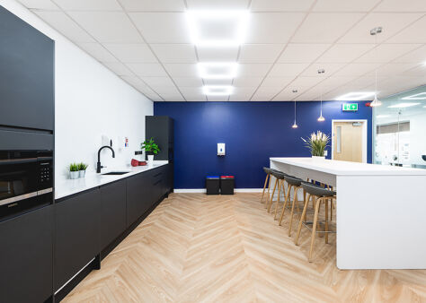 Office Space Universe House - Image 9