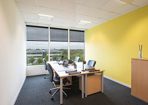 Office Space Northampton Business Park - Image 8