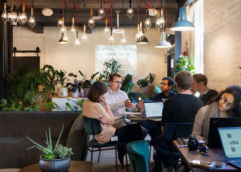 Image #3 of 25 Horsell Road